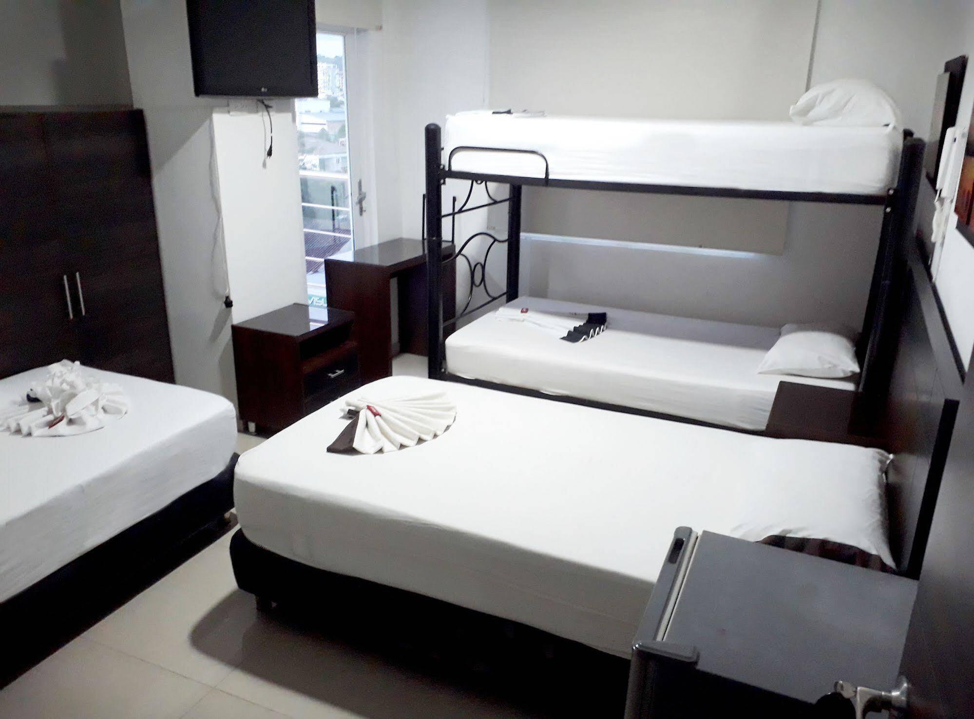 Hotel Sophia Real Yopal Kültér fotó